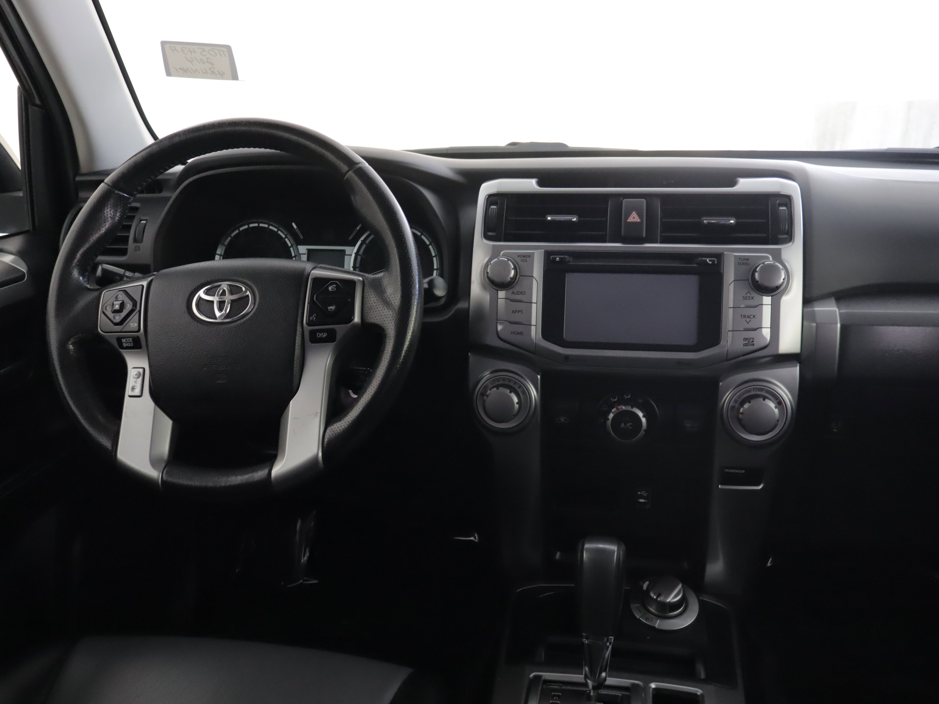 Used 2014 Toyota 4Runner SR5 image 2