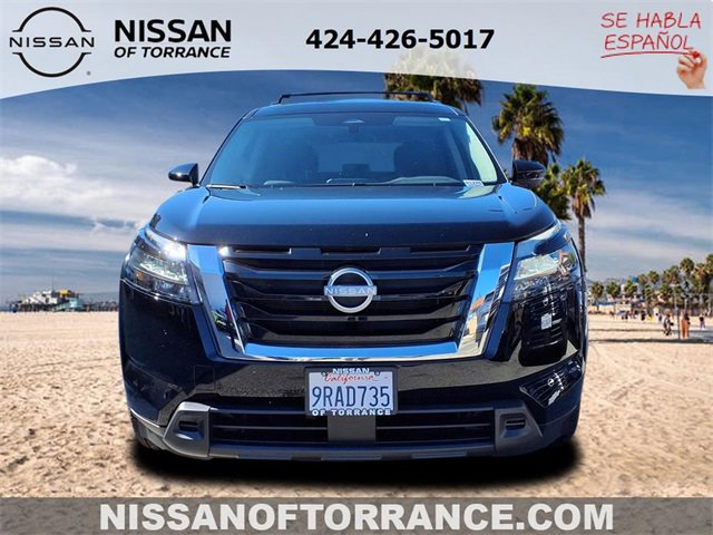 Certified 2024 Nissan Pathfinder SV image 2