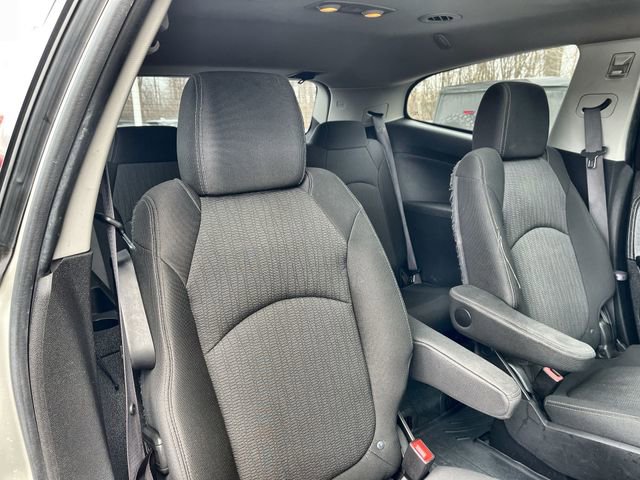 Certified 2015 Chevrolet Traverse LT w/ Traveler's Package image 28