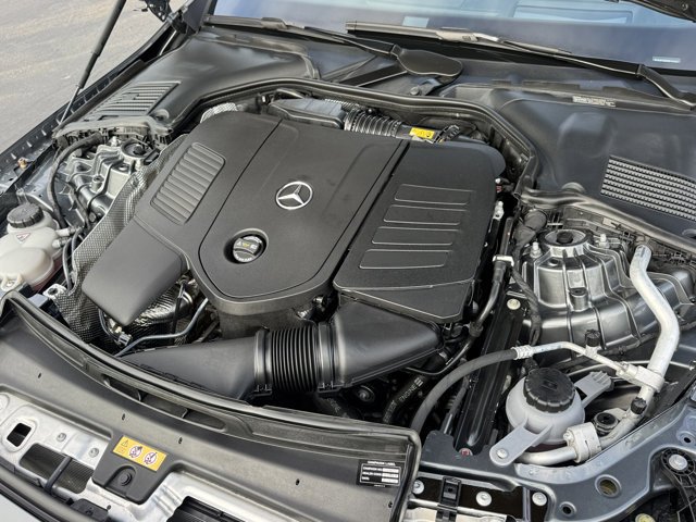 Used 2023 Mercedes-Benz C 300 Sedan image 5
