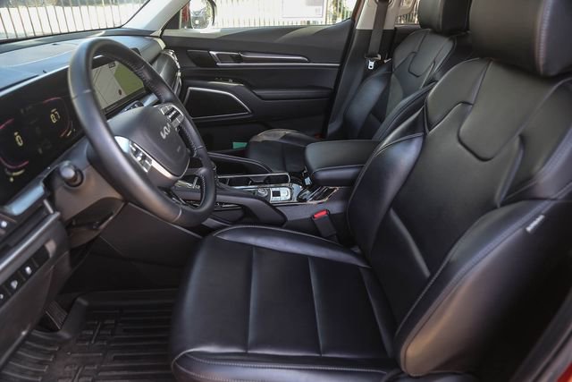 Certified 2024 Kia Telluride S w/ S Sunroof Package image 18