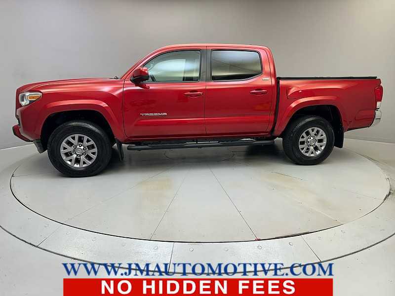 Used 2017 Toyota Tacoma SR5 image 2