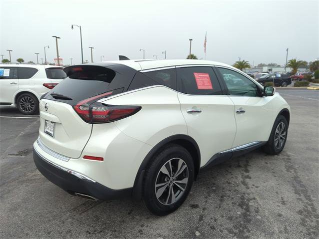 Certified 2022 Nissan Murano S image 3