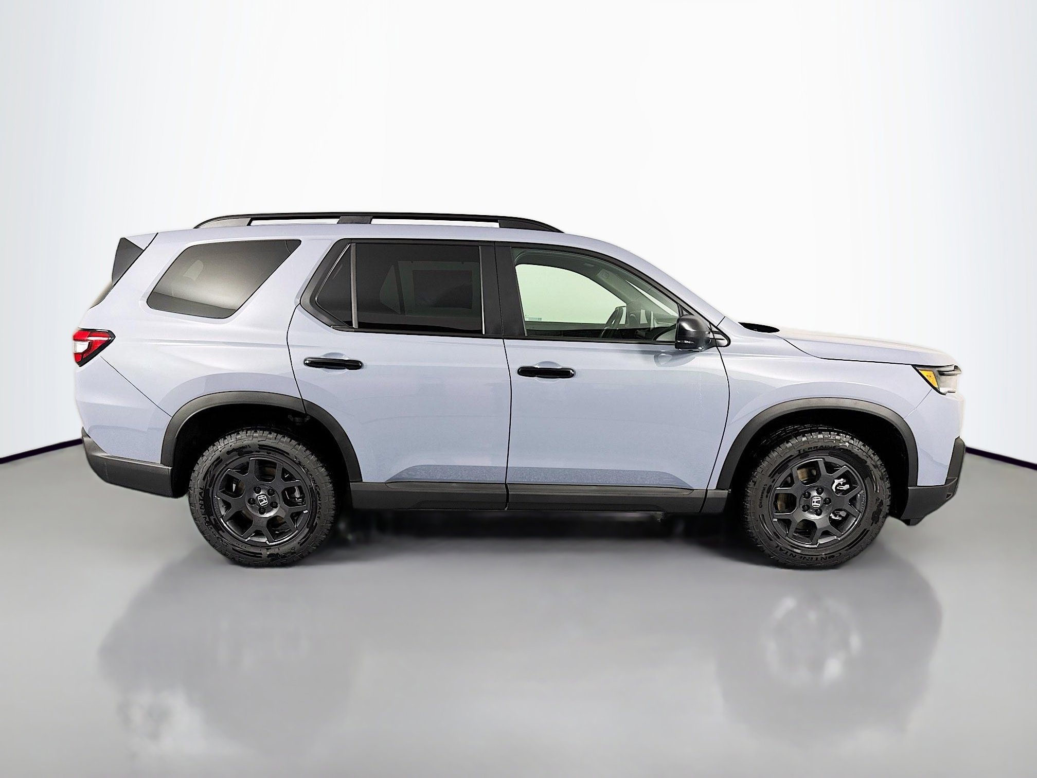 New 2026 Honda Pilot TrailSport image 4