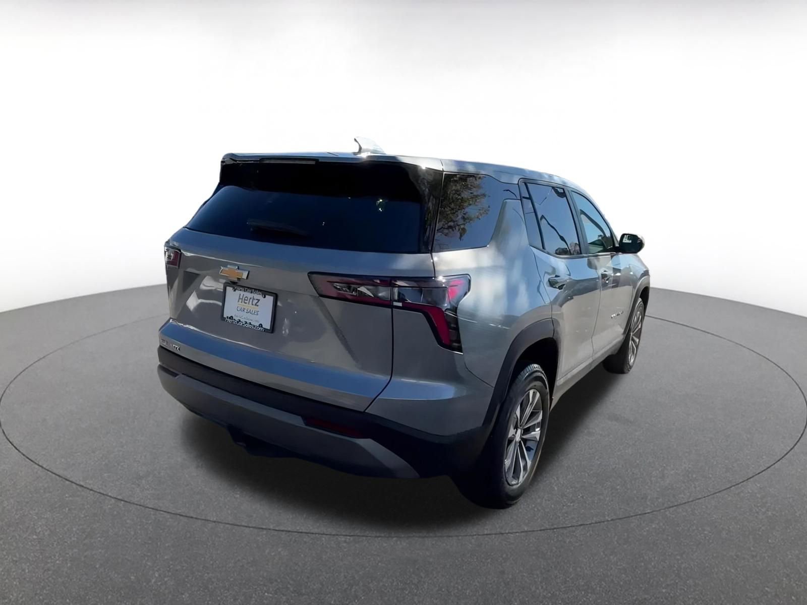 Used 2025 Chevrolet Equinox LT image 14