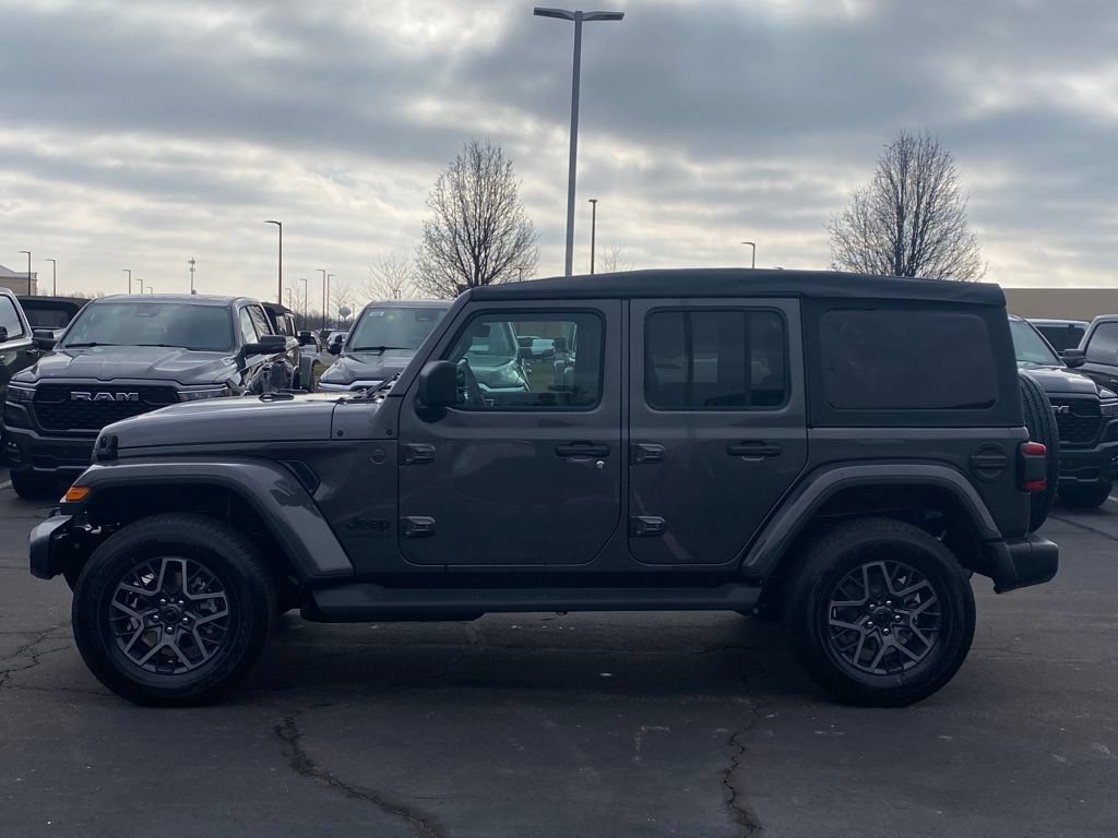 New 2026 Jeep Wrangler Unlimited Sahara AWD/4WD image 7