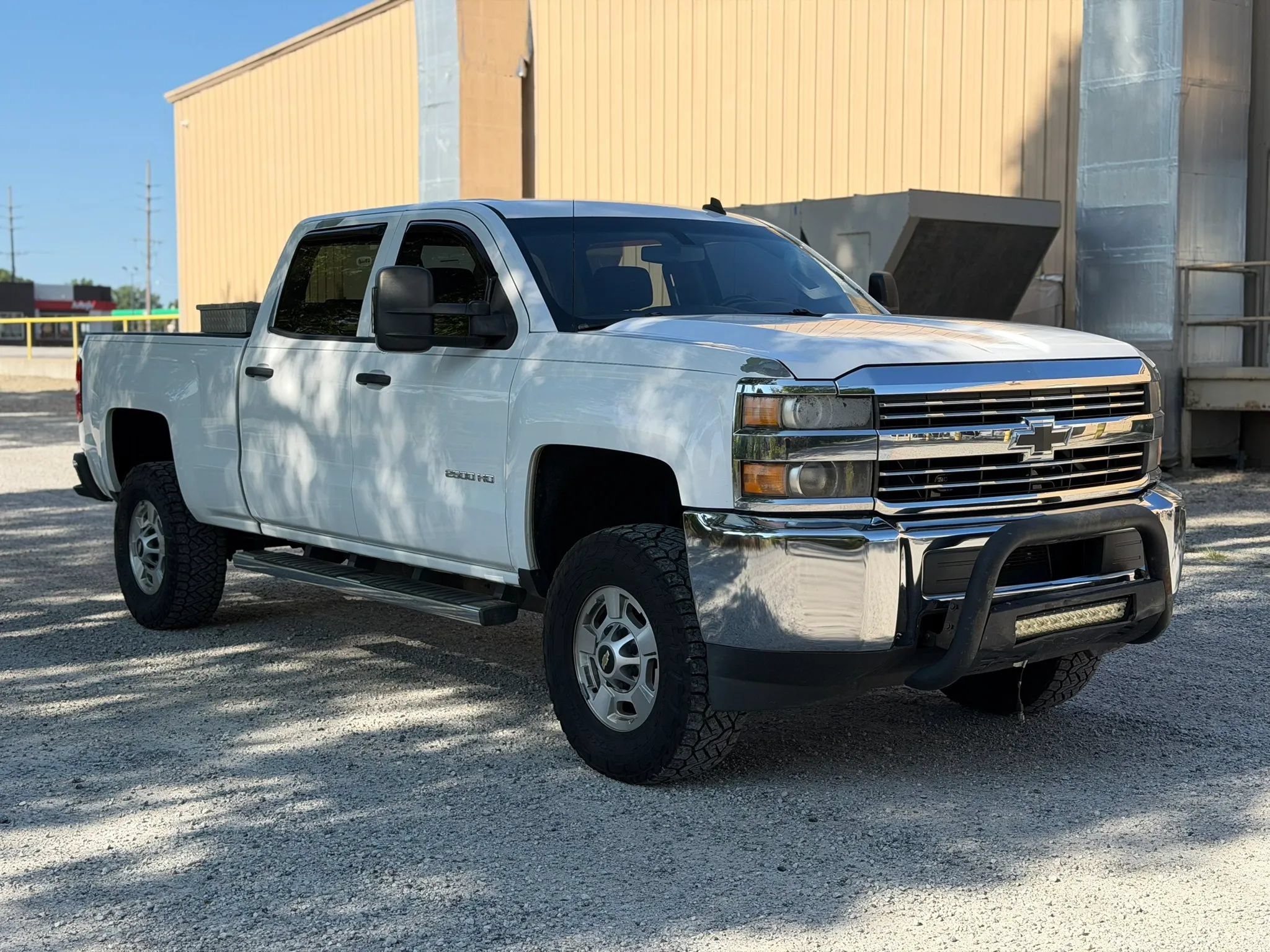 Used 2015 Chevrolet Silverado 2500 LT RWD image 3