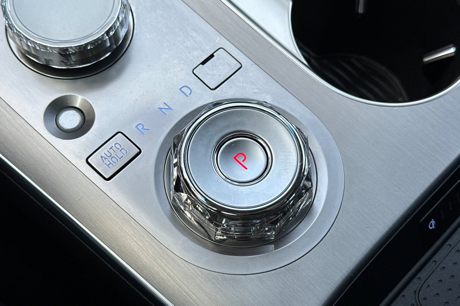 Used 2026 Genesis GV70 2.5T Select image 23