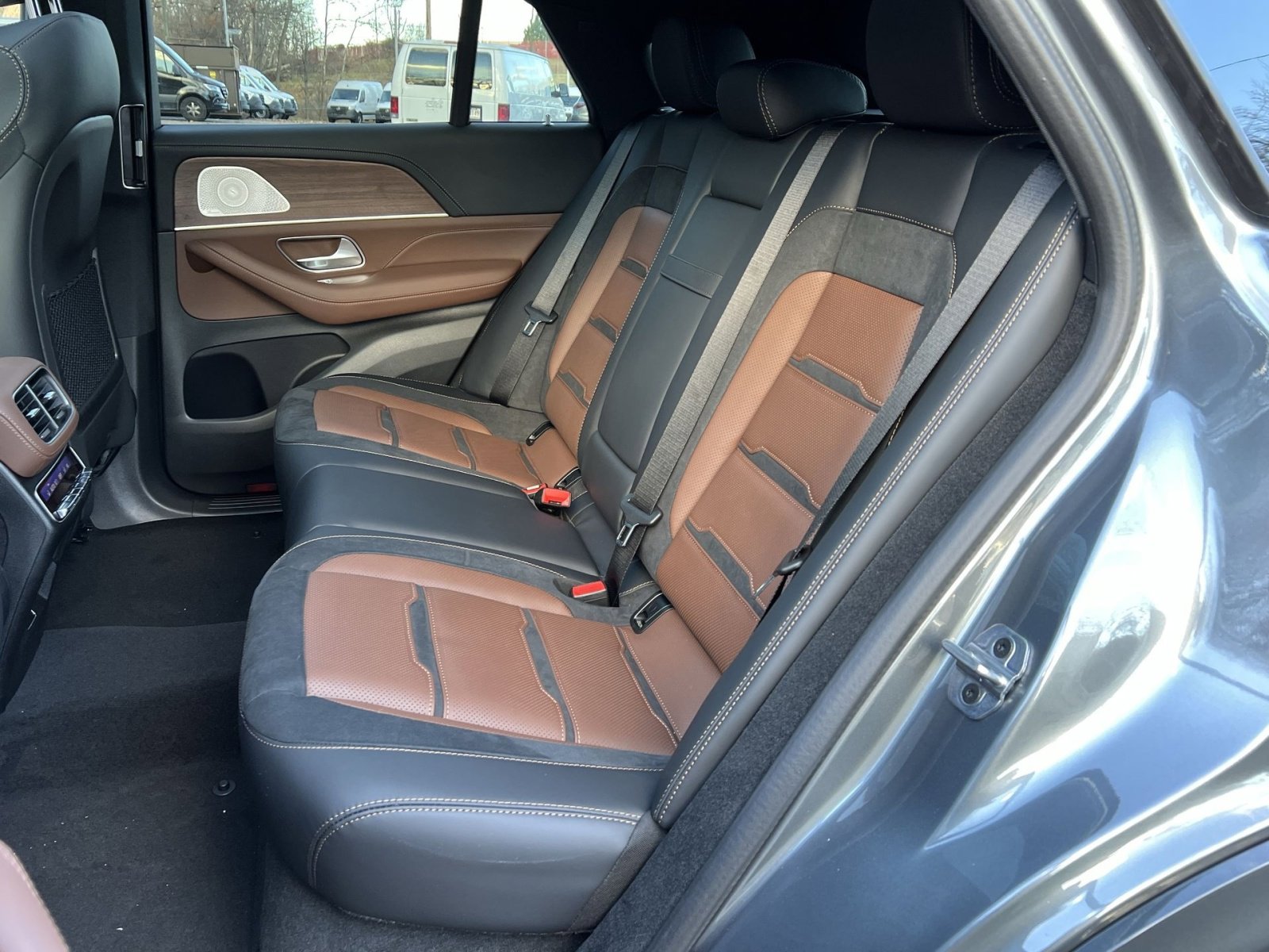 New 2026 Mercedes-Benz GLE 53 AMG 4MATIC Coupe image 23