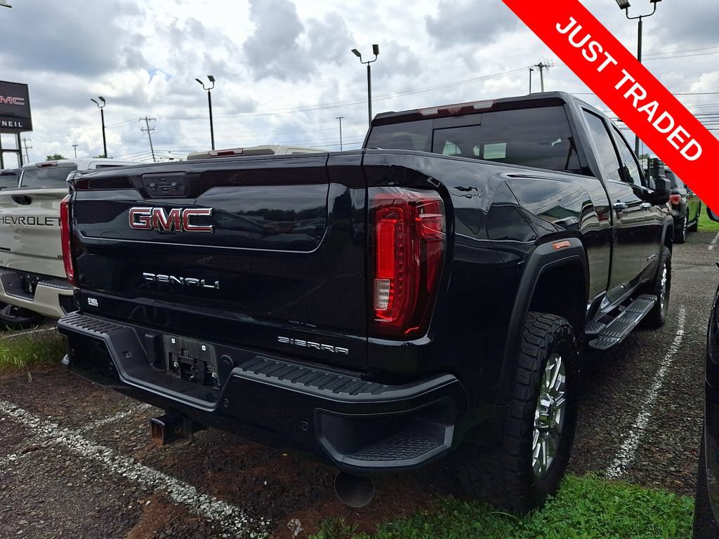 Used 2022 GMC Sierra 2500 Denali w/ Denali Ultimate Package AWD/4WD image 6