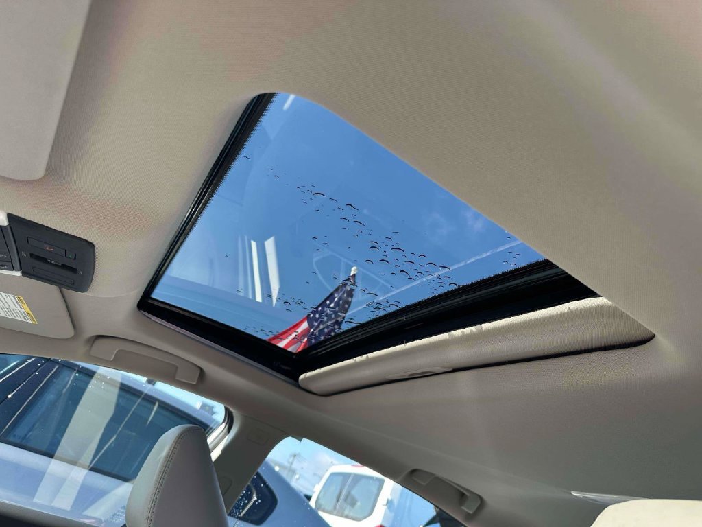 Used 2023 Nissan Altima 2.5 SL FWD image 18