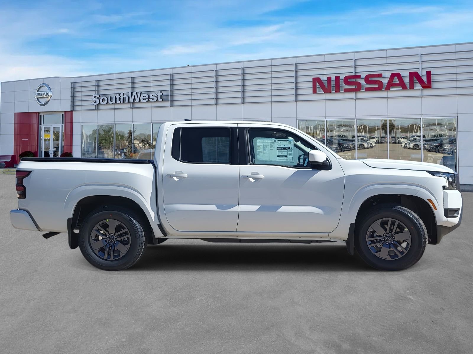 New 2026 Nissan Frontier SV image 5