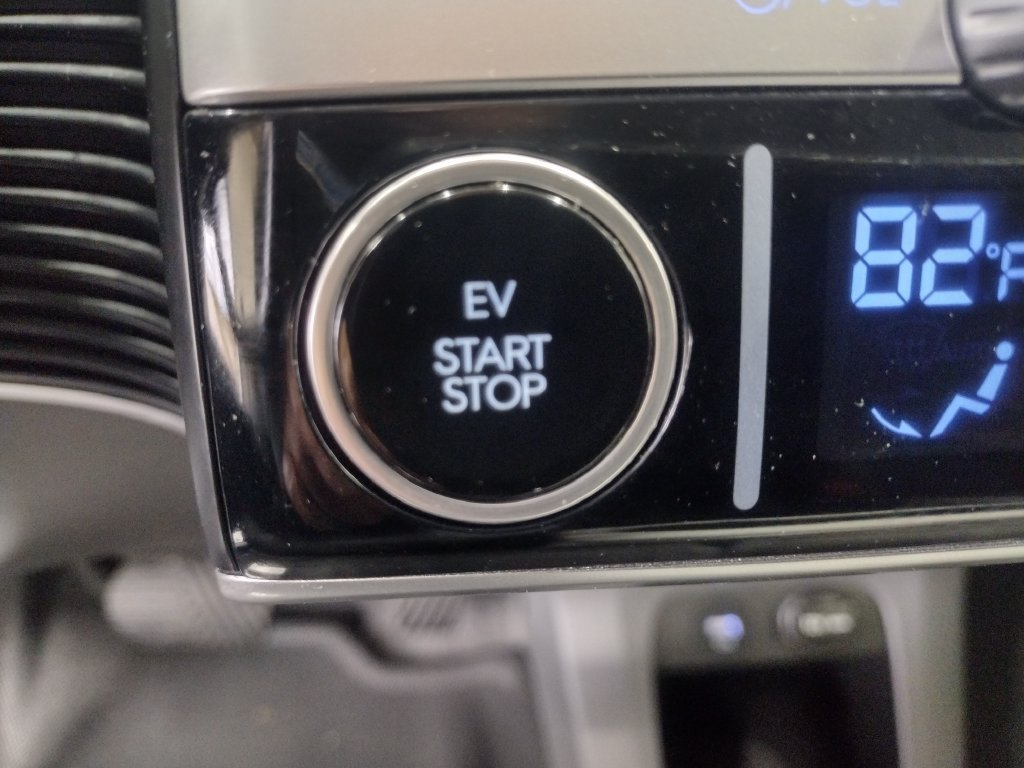 Certified 2024 Hyundai Ioniq 5 SEL RWD image 33
