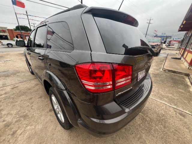 Used 2016 Dodge Journey SE w/ Flexible Seating Group FWD image 7