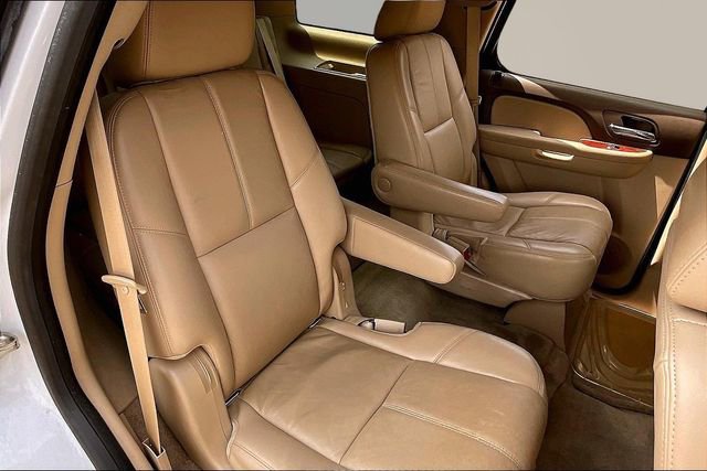 Used 2012 Chevrolet Tahoe LT RWD image 17