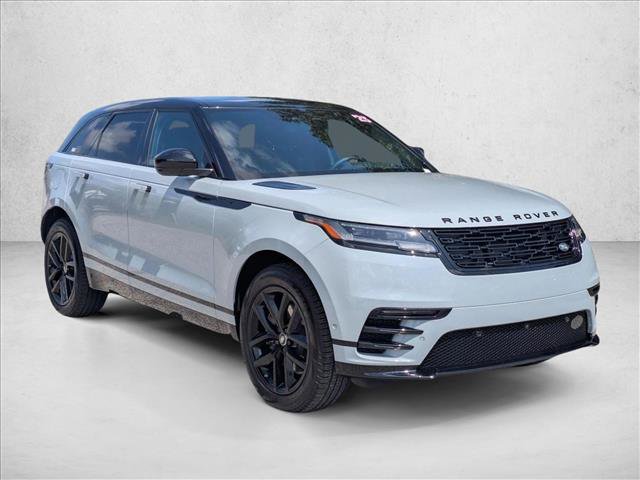 Used 2025 Land Rover Range Rover Velar Dynamic SE AWD/4WD image 3