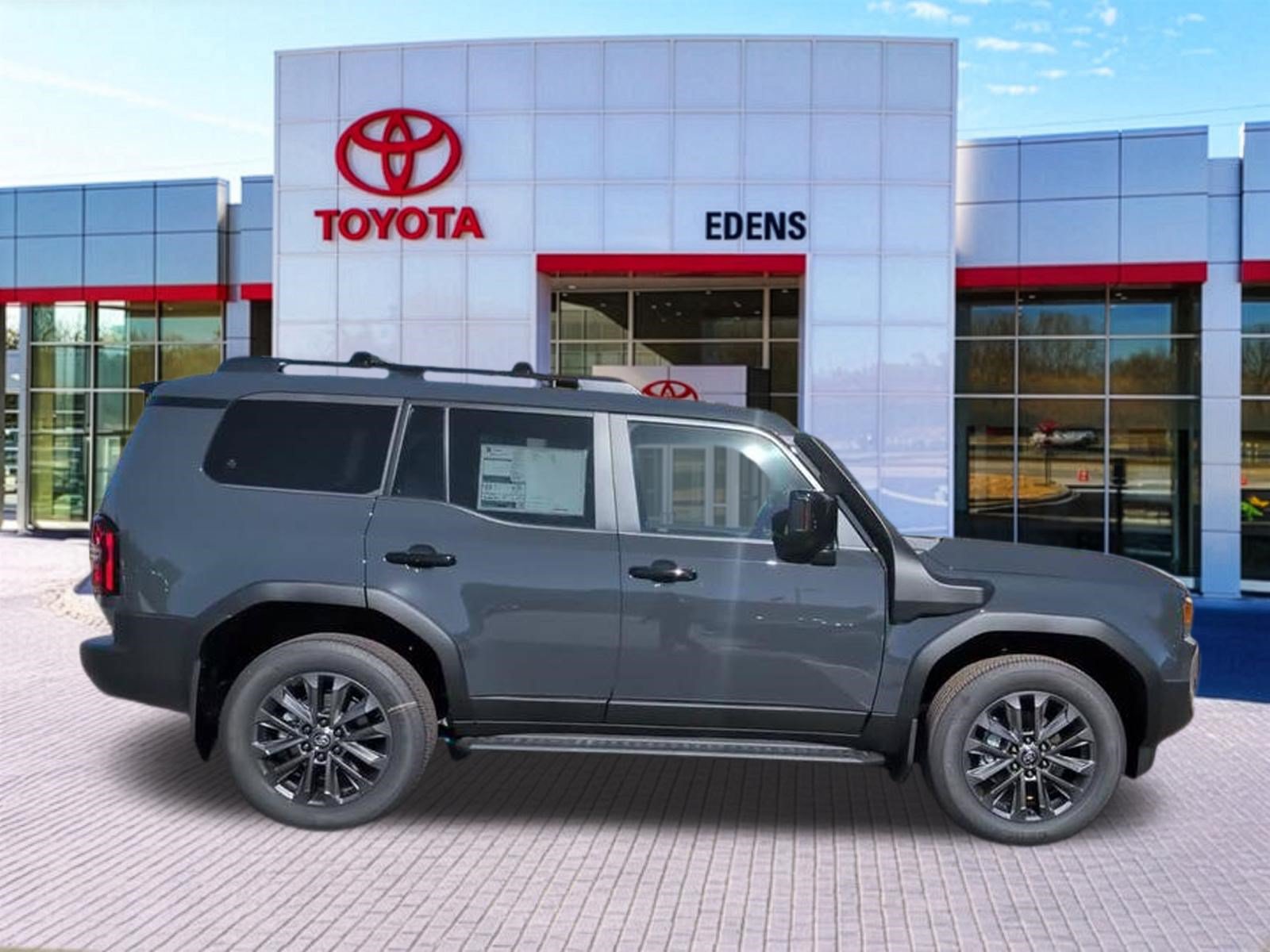 New 2027 Toyota Land Cruiser AWD/4WD image 2