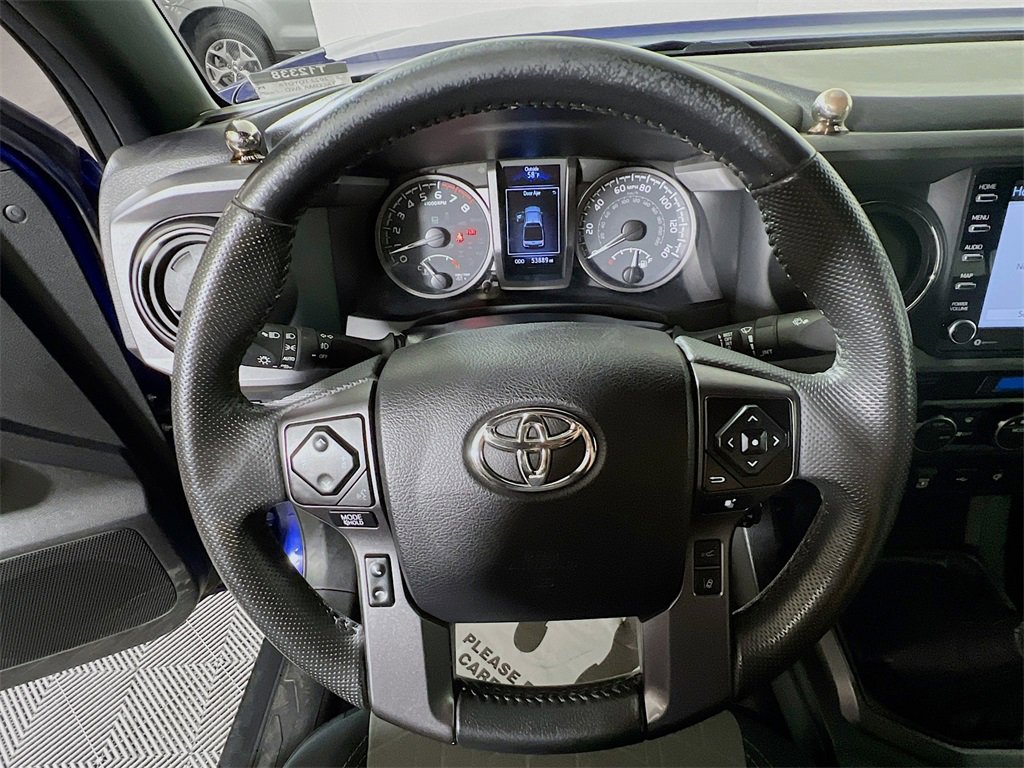Certified 2022 Toyota Tacoma TRD Off-Road image 11