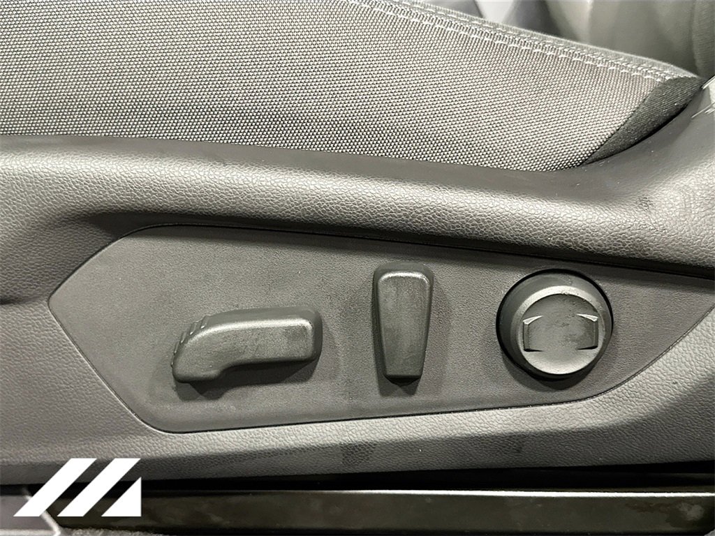 New 2026 Subaru Crosstrek 2.0i Premium image 19