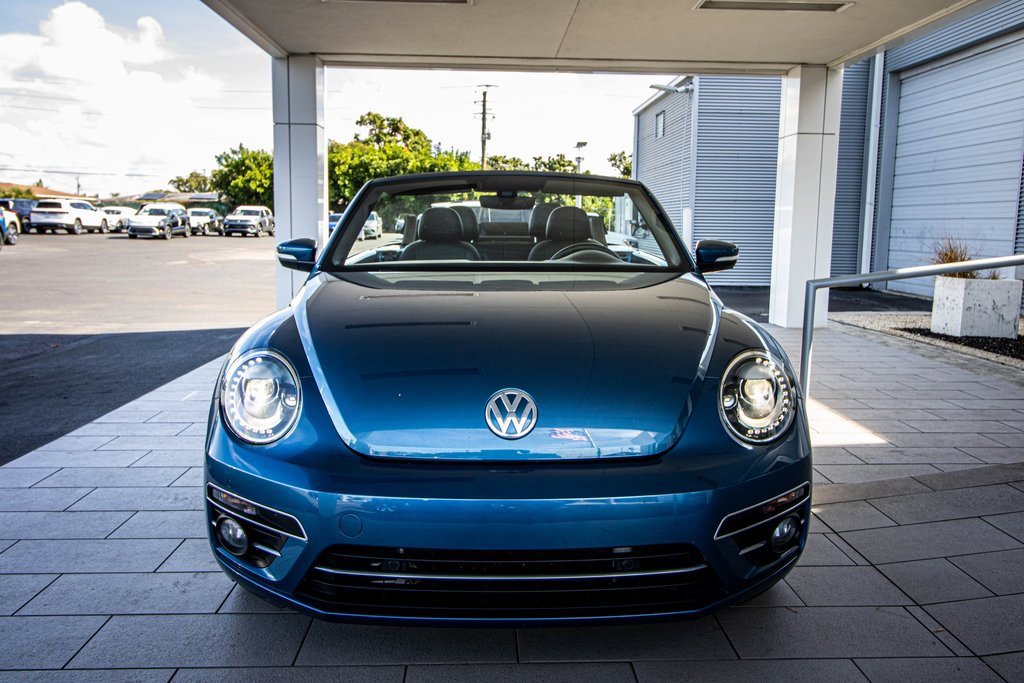 Used 2019 Volkswagen Beetle 2.0T SE image 6