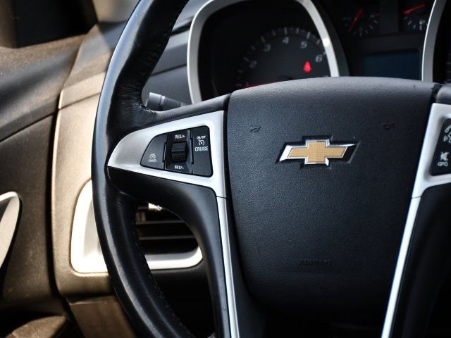 Used 2017 Chevrolet Equinox LT w/ Convenience Package image 18