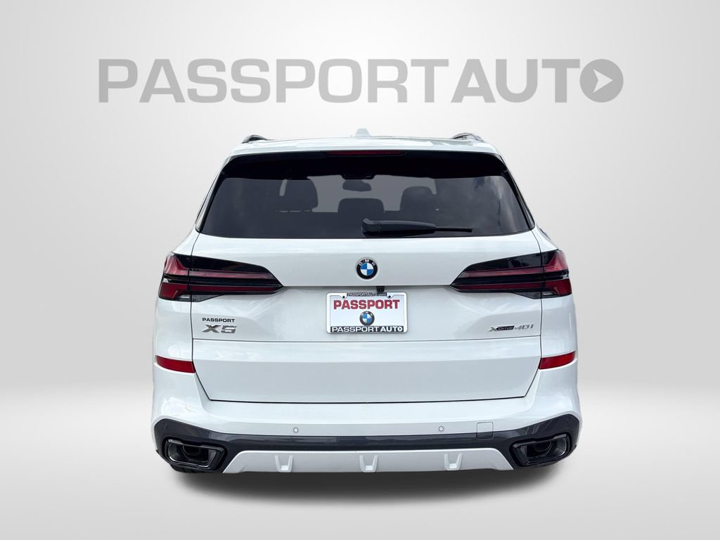 New 2026 BMW X5 xDrive40i w/ M Sport Package AWD/4WD image 5