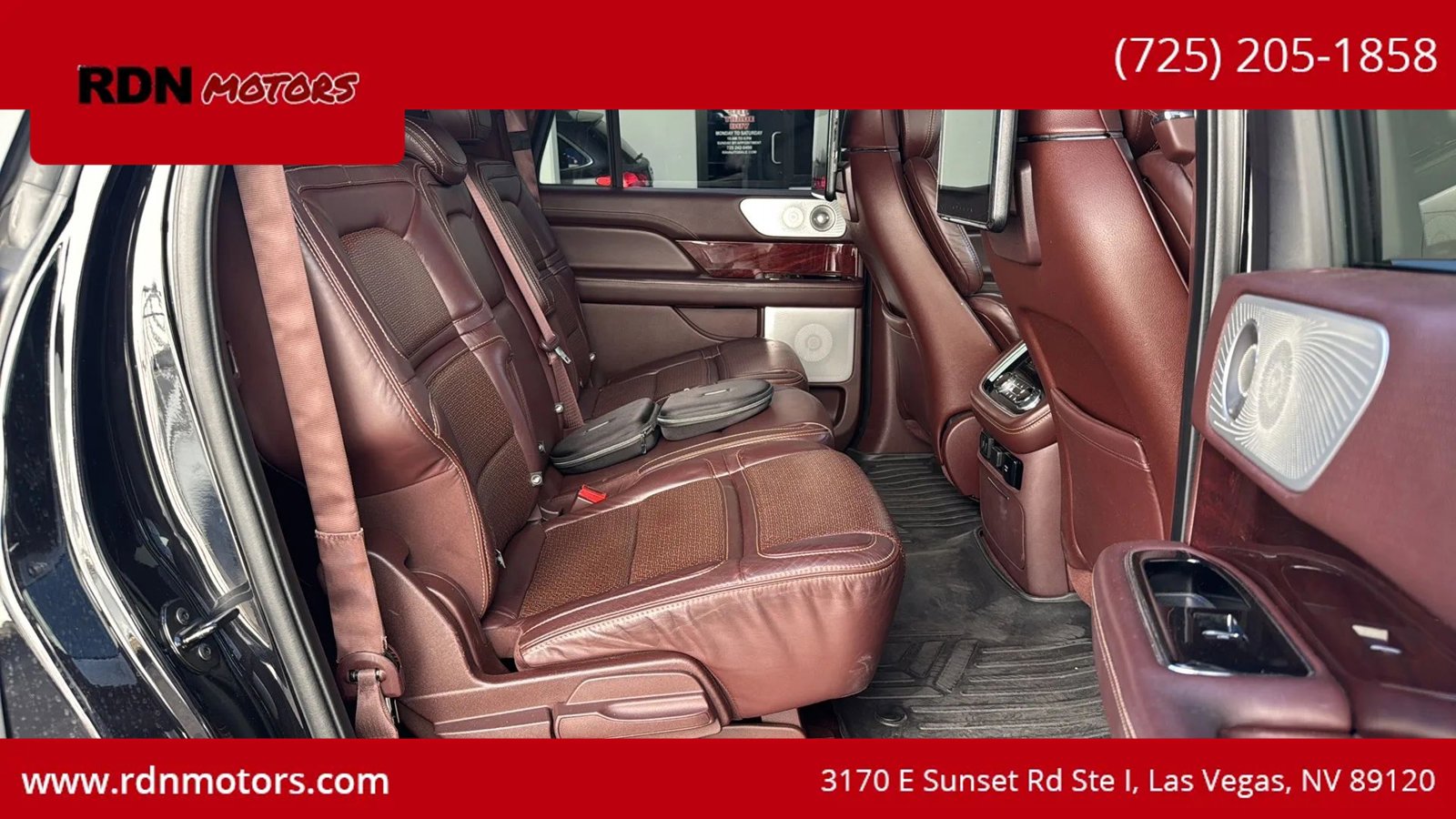 Used 2020 Lincoln Navigator L Black Label w/ Cargo Convenience Package AWD/4WD image 12