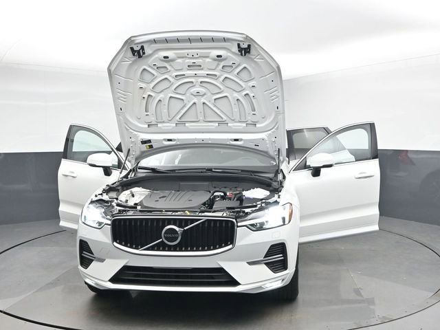 Used 2023 Volvo XC60 B5 Core w/ Climate Package image 51