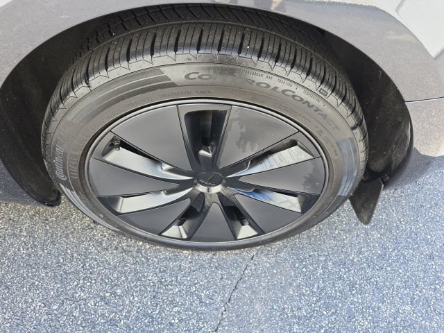 Used 2024 Tesla Model 3 Long Range AWD/4WD image 23