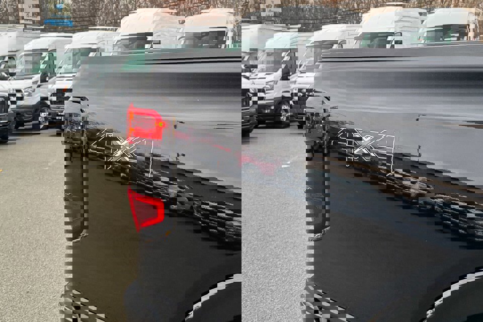 New 2025 Ford Ranger Lariat w/ Black Appearance Package image 15