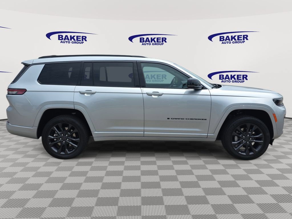 New 2026 Jeep Grand Cherokee L Limited AWD/4WD image 2