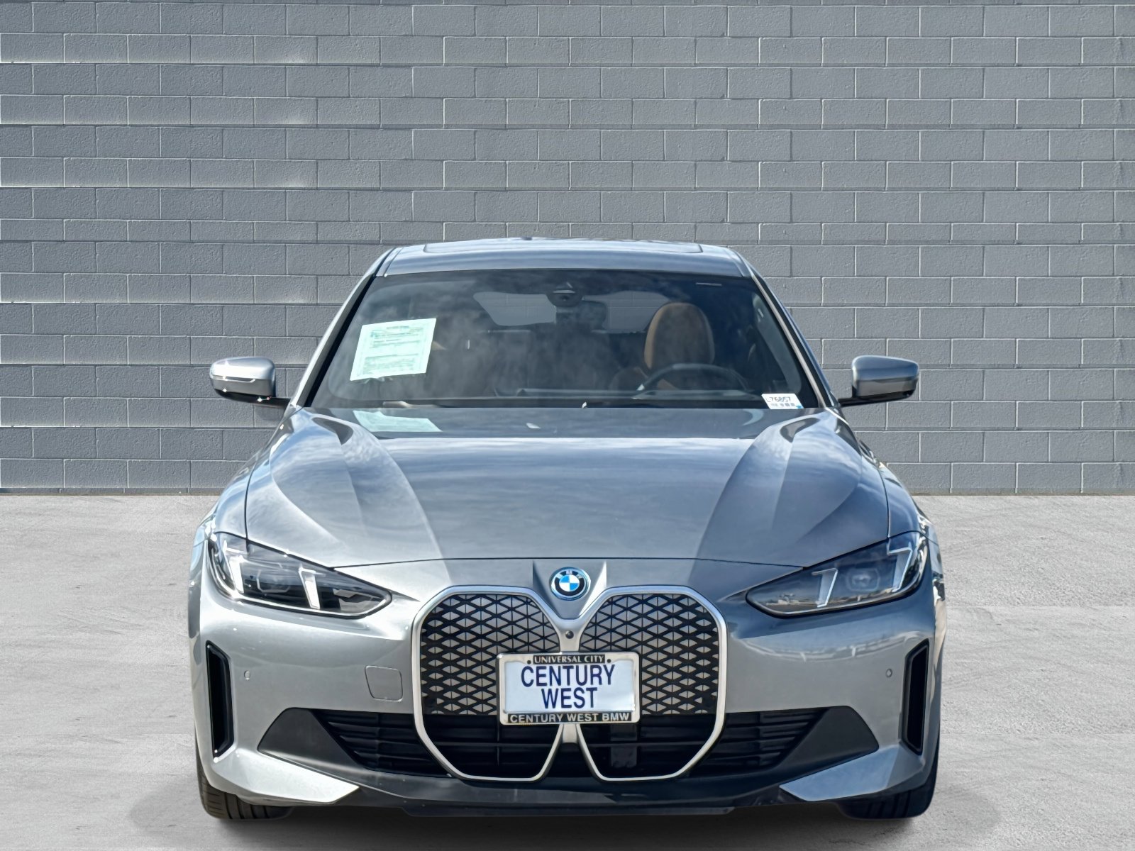 Used 2025 BMW i4 xDrive40i w/ Premium Package image 2