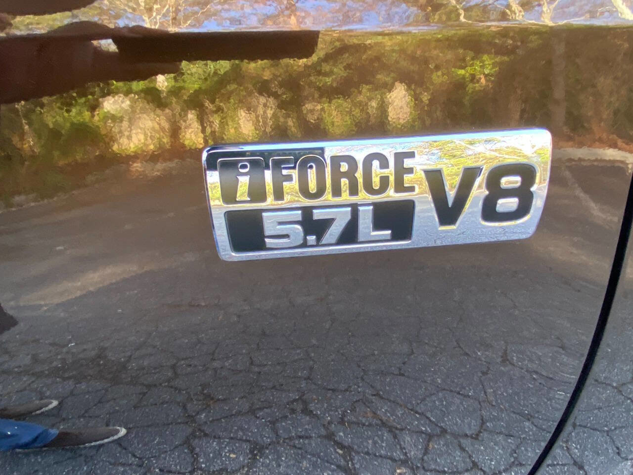 Used 2018 Toyota Tundra Limited w/ Limited Premium Package image 15