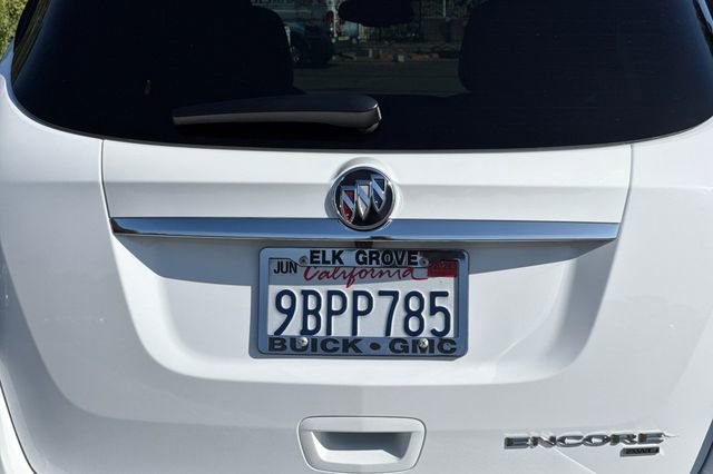 Used 2022 Buick Encore Preferred w/ Safety Package AWD/4WD image 47