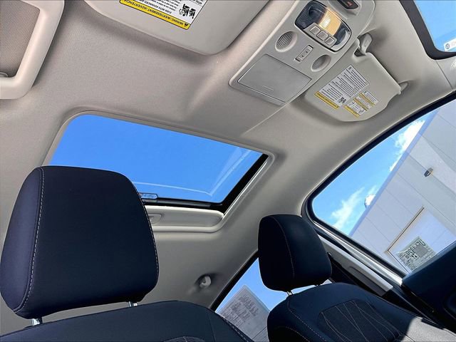 Used 2022 Ford EcoSport SE w/ SE Convenience Package image 18