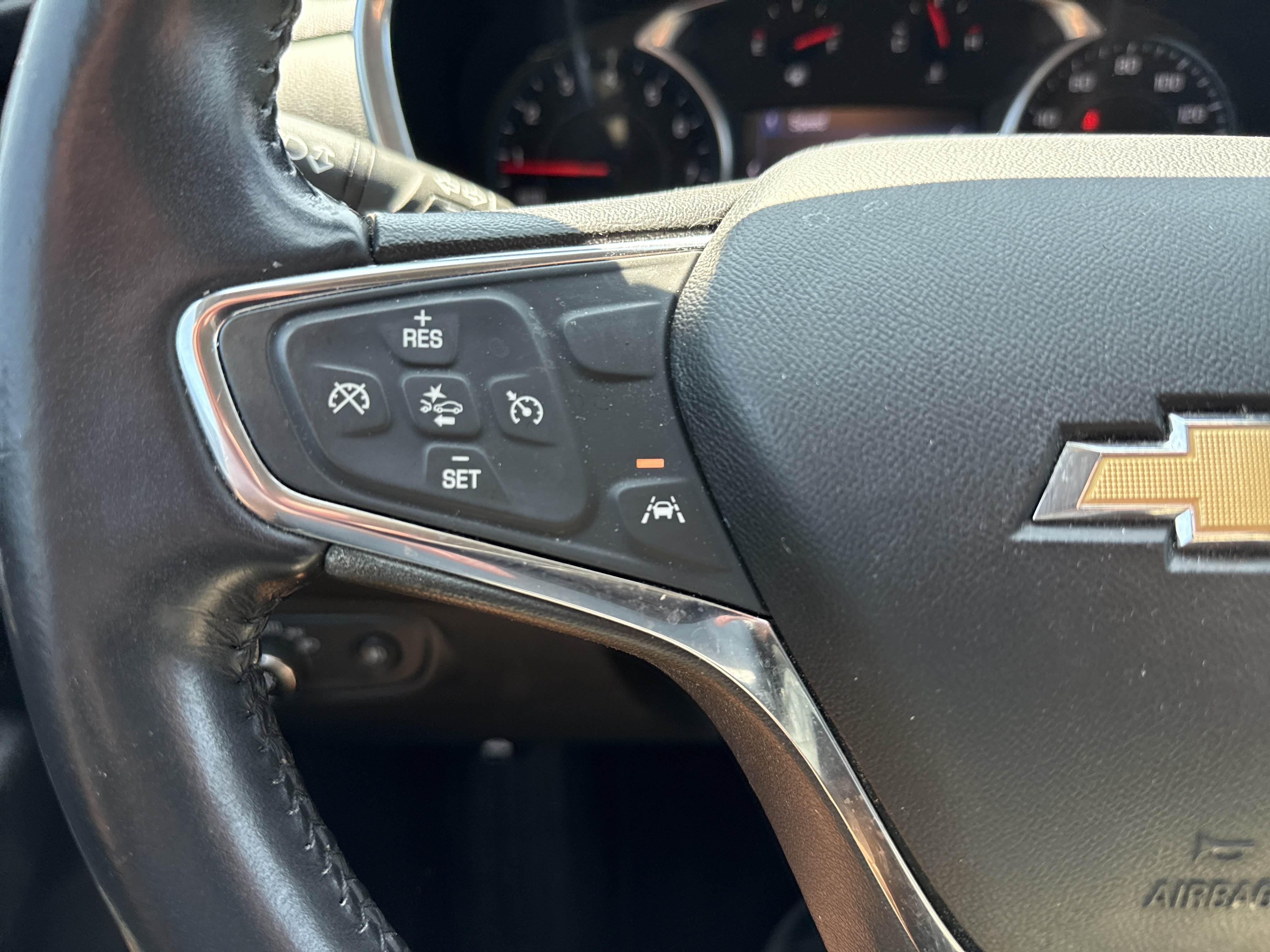 Used 2021 Chevrolet Equinox LT AWD/4WD image 18