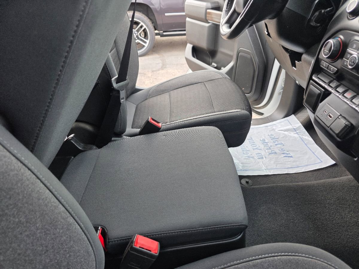 Used 2021 Chevrolet Silverado 1500 LT image 31