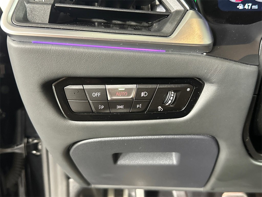 Used 2022 BMW M4 Coupe image 31