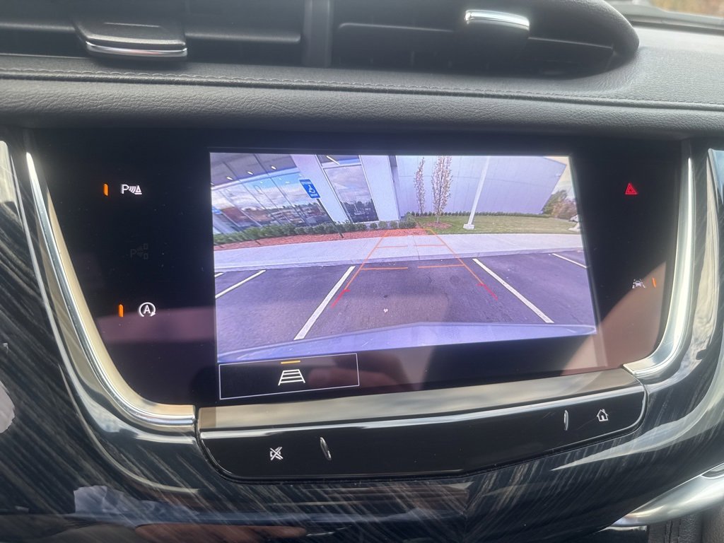 Certified 2025 Cadillac XT6 Premium Luxury image 28