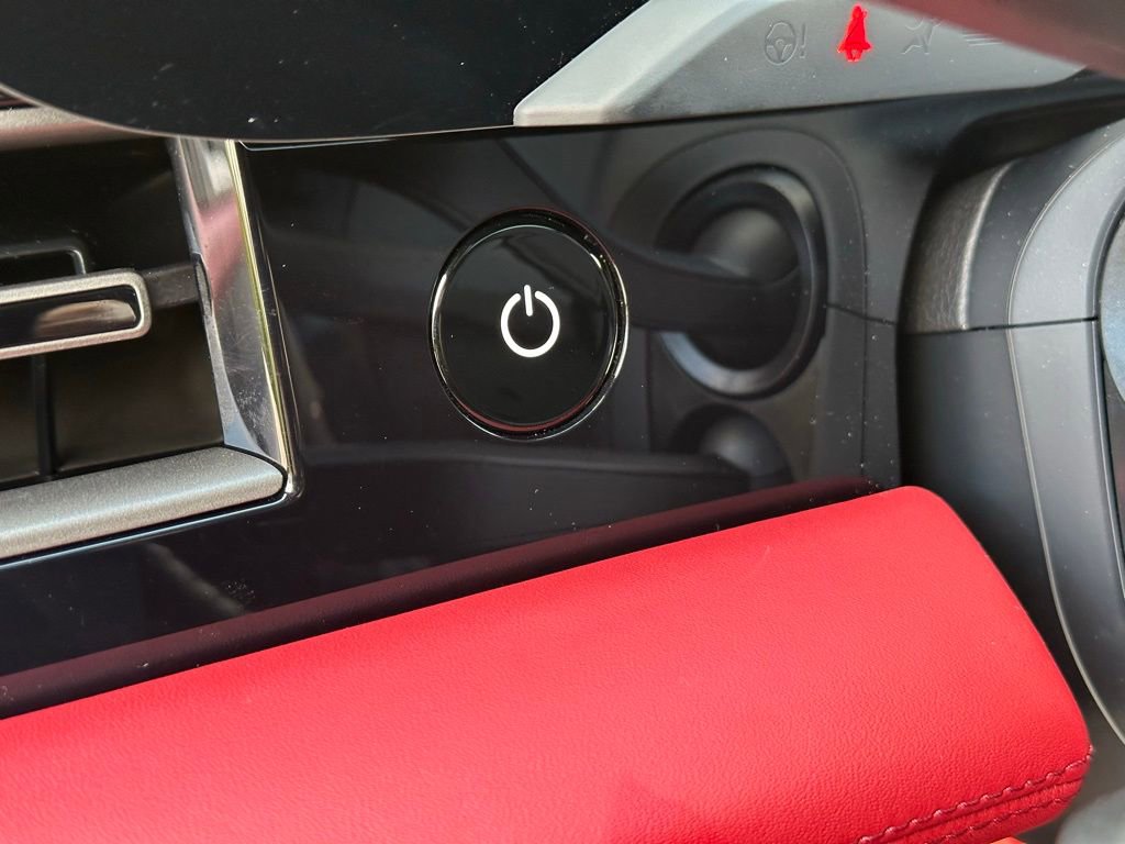 Used 2025 Porsche Taycan 4S image 30