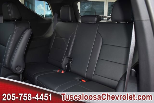 New 2026 Chevrolet Traverse LT w/ LPO, Floor Liner Package FWD image 19