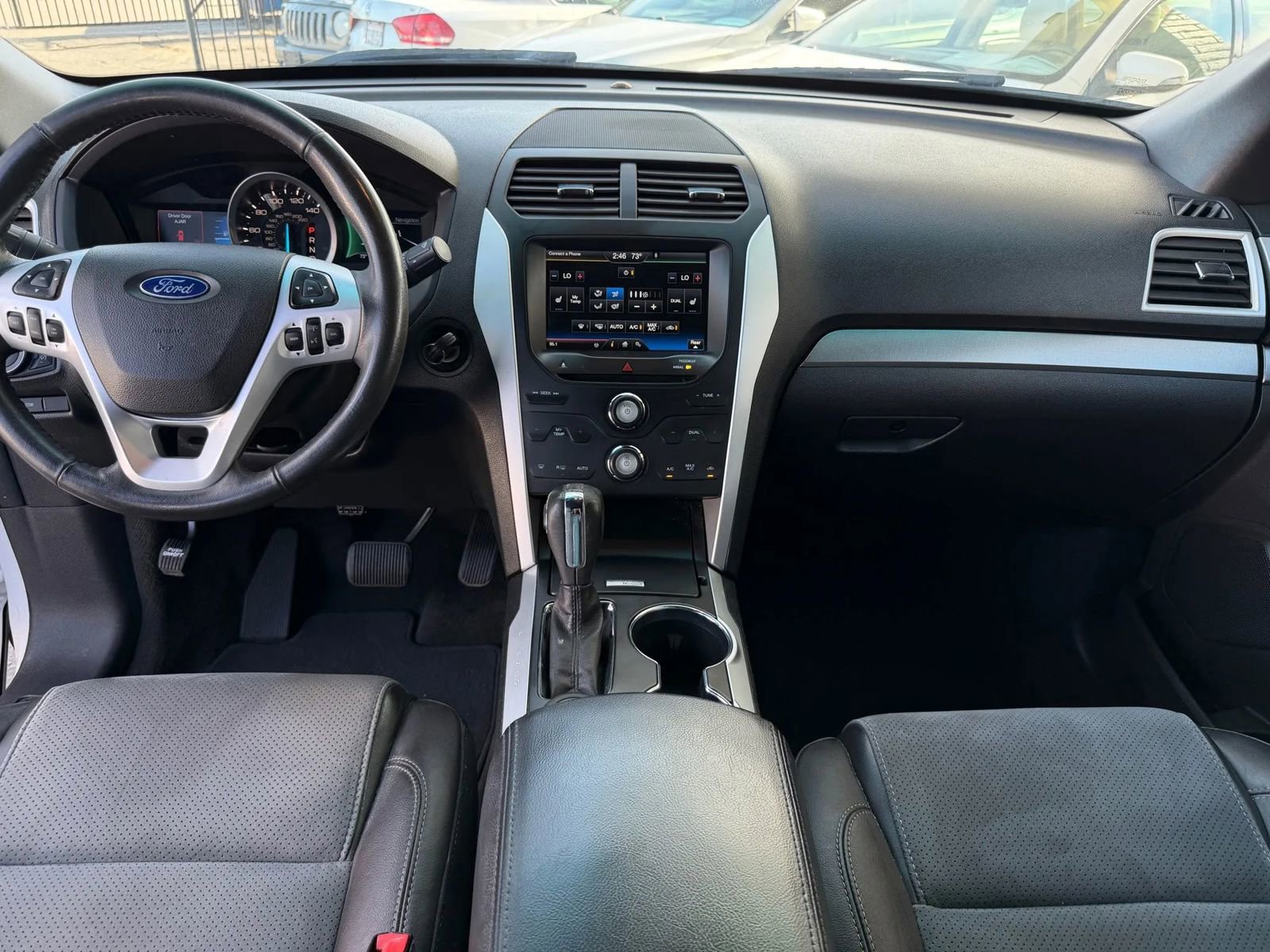 Used 2015 Ford Explorer XLT w/ Equipment Group 202A AWD/4WD image 41