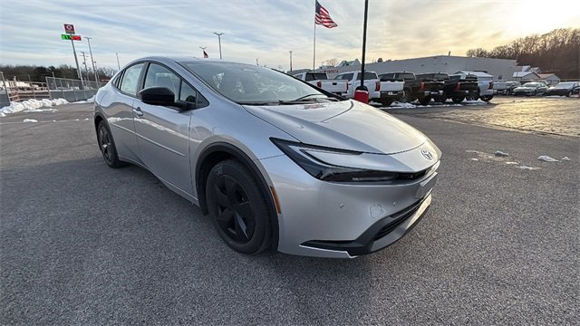 New 2026 Toyota Prius LE image 7