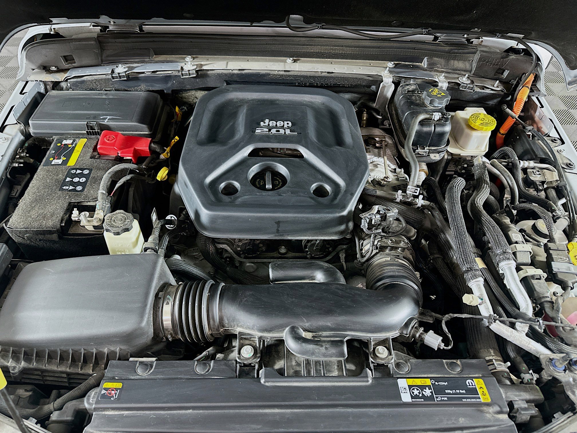 Used 2022 Jeep Wrangler Sahara image 32