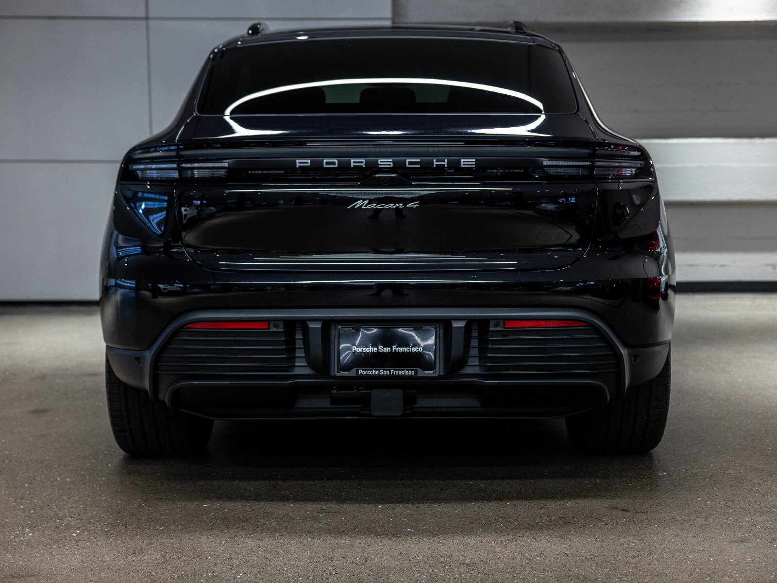 New 2026 Porsche Macan 4 Electric AWD/4WD image 7