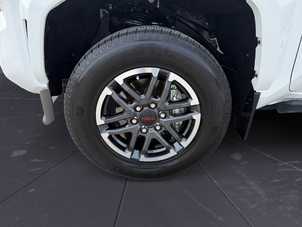 Used 2024 Toyota Tacoma TRD Sport image 14