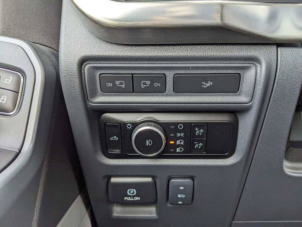 Used 2023 Ford F150 Lariat w/ FX4 Off-Road Package AWD/4WD image 54