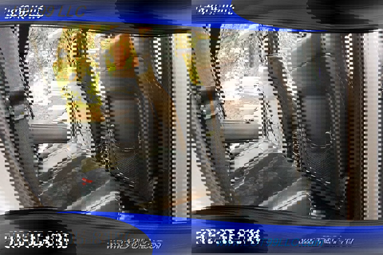 Used 2017 Jeep Grand Cherokee SRT image 16