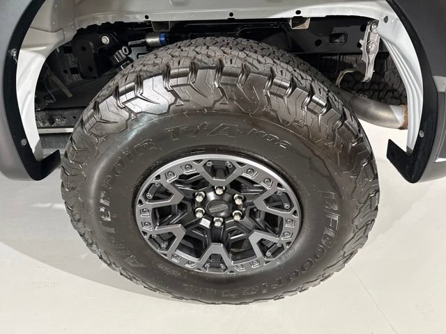 Used 2024 Ford F150 Raptor w/ Equipment Group 803A Raptor R AWD/4WD image 7