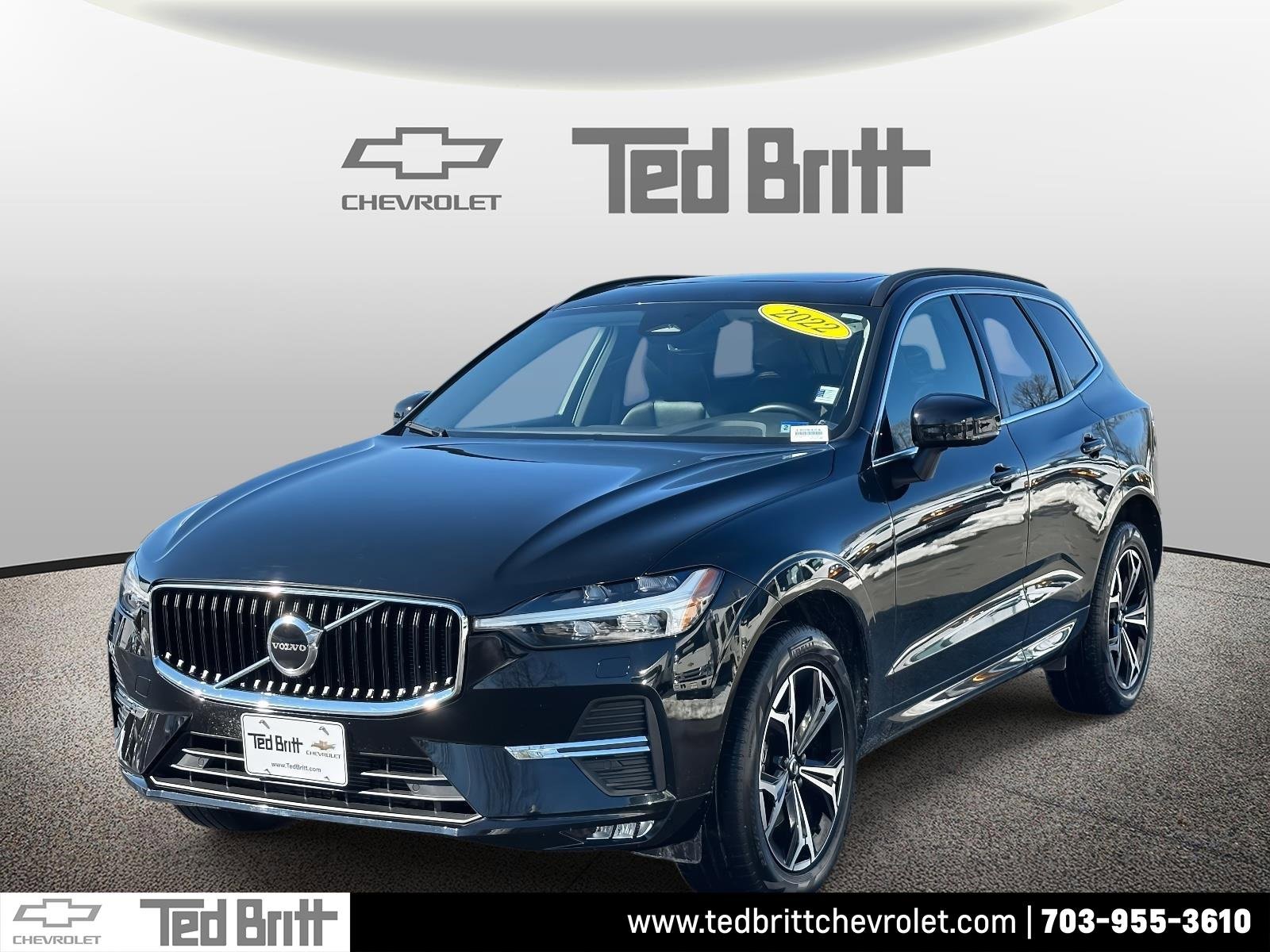 Used 2022 Volvo XC60 B5 Momentum w/ Climate Package